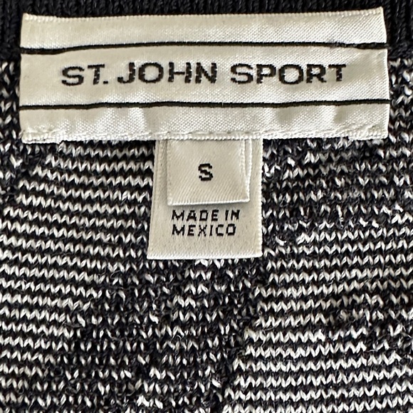 ST. JOHN SPORT Swirl Pattern Scoop Neck Sleeveless Top‎ Knit Tank Size Small - Picture 5 of 8